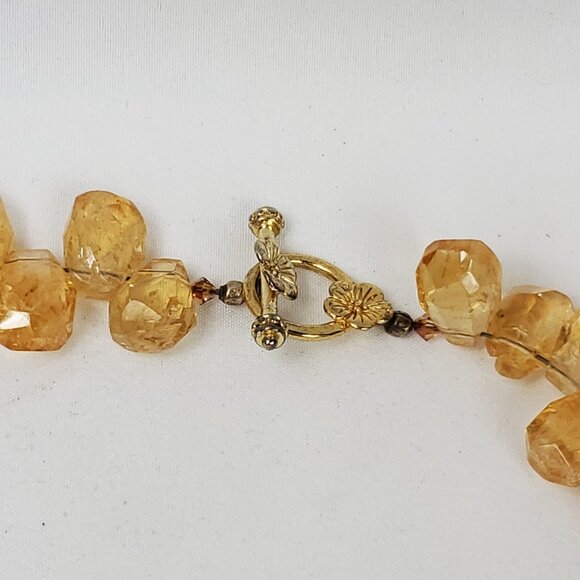 Gorgeous Pear Shaped Yellow Citrine Stone Necklace - Picture 3 of 8